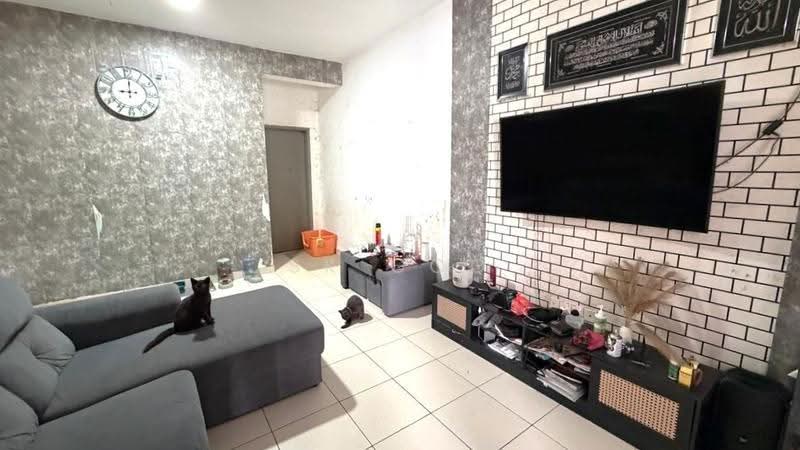 Rumah Teres 2-Tingkat untuk Dijual di Taman Sri Pulai Perdana (Skudai) - SK GOO - Living Room - PropertyGuru.com.my