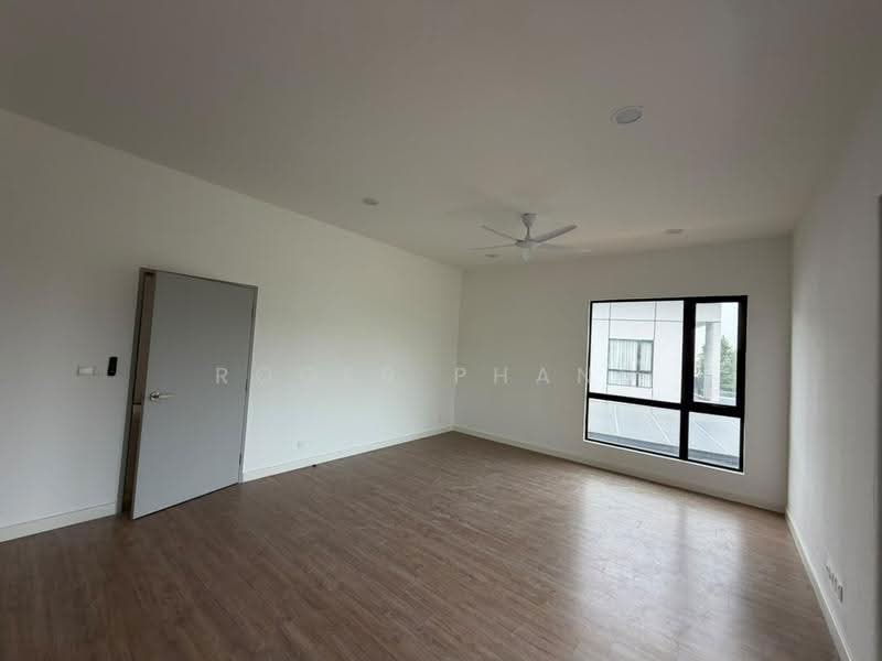 Semi-Detached House for Sale in Bandar Tropicana Aman (Telok Panglima Garang) - Roger Phang - Interior - PropertyGuru.com.my