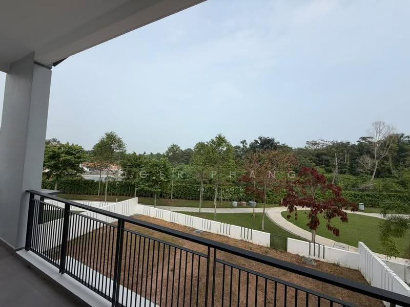 Semi-Detached House for Sale in Bandar Tropicana Aman (Telok Panglima Garang) - Roger Phang - Balcony - PropertyGuru.com.my