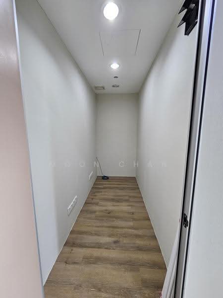 Pejabat untuk Disewa di Mont Kiara (Kuala Lumpur) - Moon Chan - Corridor - PropertyGuru.com.my