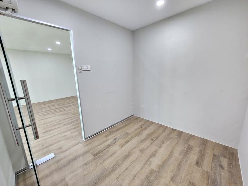 Pejabat untuk Disewa di Mont Kiara (Kuala Lumpur) - Moon Chan - Interior - PropertyGuru.com.my