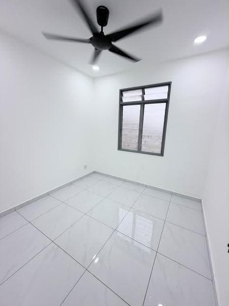 Flat for Sale at Rumah Pangsa Laman Tasik - JAN AU - Interior - PropertyGuru.com.my