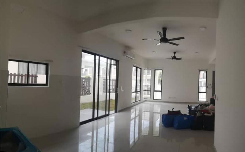 Cluster House for Rent in Setia Ecohill (Semenyih) - CK Law - Living Room - PropertyGuru.com.my