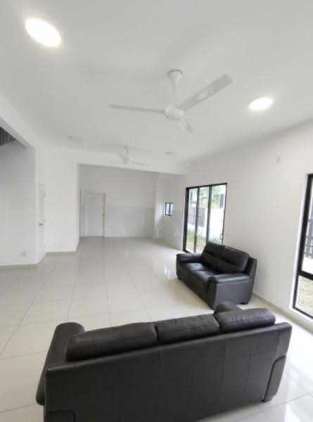 Cluster House for Rent in Setia Ecohill (Semenyih) - CK Law - Living Room - PropertyGuru.com.my