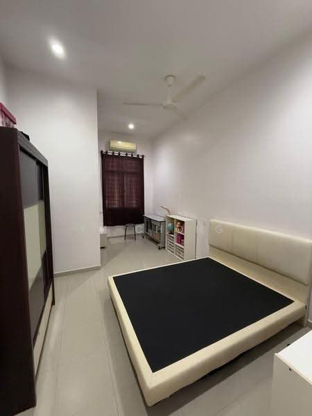 Rumah Teres 2-Tingkat untuk Dijual di Taman Pertam Jaya (Melaka City) - YM Chong - Bedroom - PropertyGuru.com.my