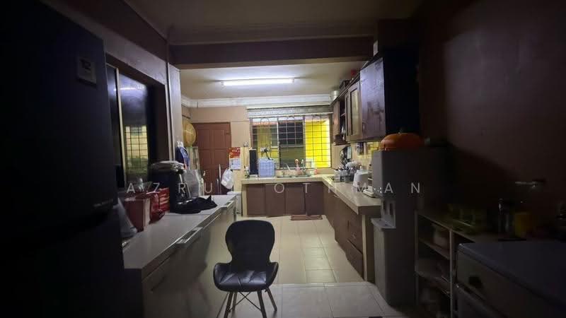 1-storey Terraced House for Sale in Taman Desa Rhu (Sikamat) - Azrul Othman - Kitchen - PropertyGuru.com.my