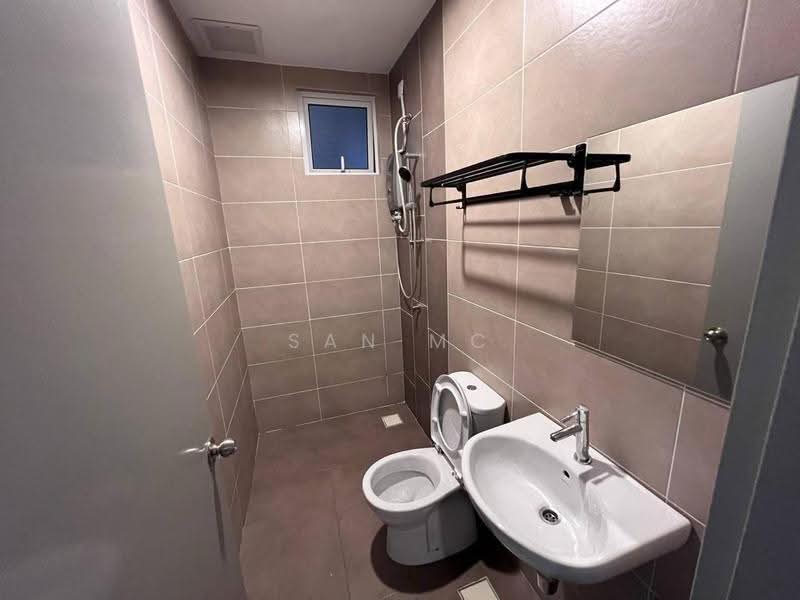 Kediaman Servis untuk Disewa di Palmyra Residences - San MC - Bathroom - PropertyGuru.com.my