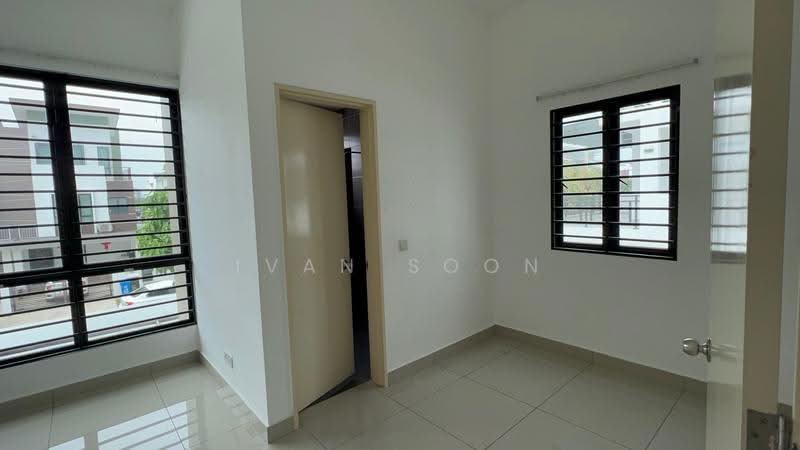 3-storey Terraced House for Rent in Shah Alam (Selangor) - Ivan Soon - PropertyGuru.com.my
