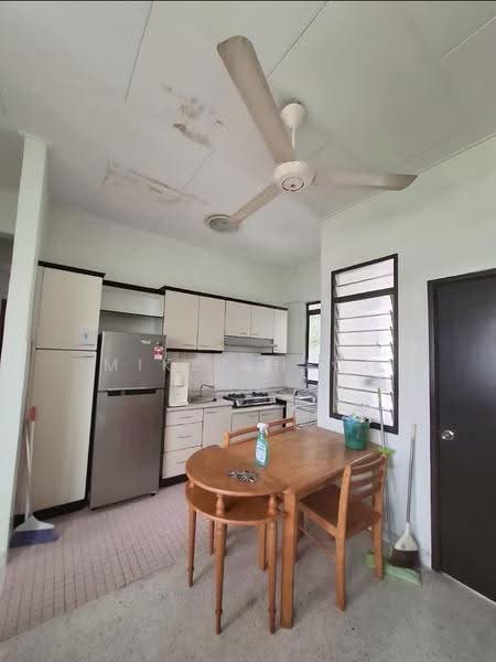 Pangsapuri untuk Dijual di Mutiara Indah Apartment - Mike Kheoh - Kitchen - PropertyGuru.com.my