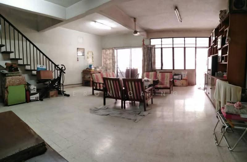 Rumah Teres untuk Dijual di Taman Cheras (Cheras) - Veronica Ng - Living Room - PropertyGuru.com.my
