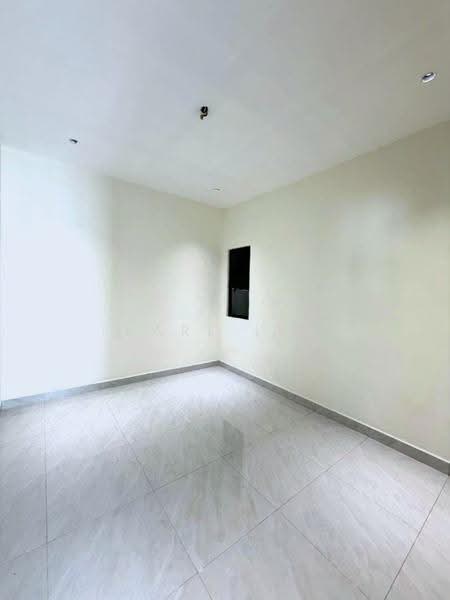 Semi-Detached House for Sale in Taman Megah Ria (Masai) - Karl Lim - Interior - PropertyGuru.com.my