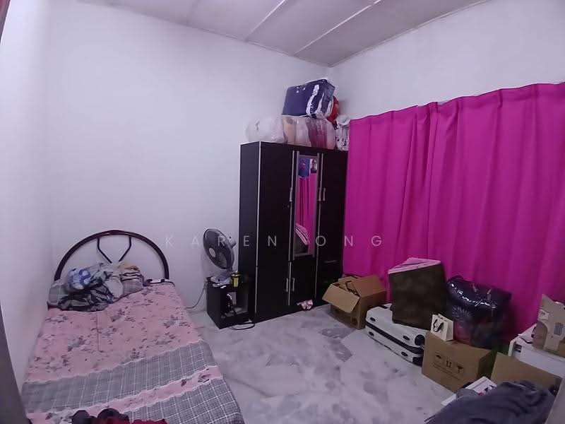 1-storey Terraced House for Sale in Puchong (Selangor) - Karen Ong - Bedroom - PropertyGuru.com.my