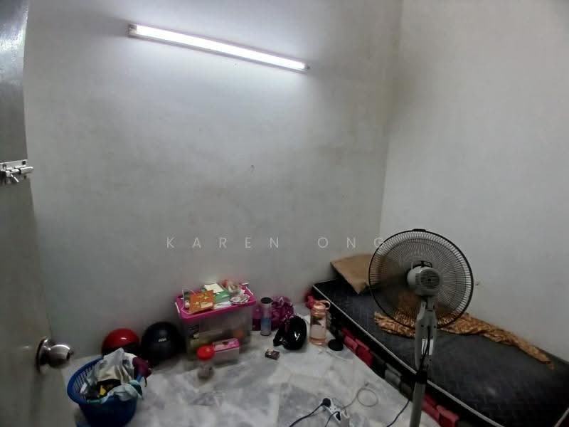 1-storey Terraced House for Sale in Puchong (Selangor) - Karen Ong - Bedroom - PropertyGuru.com.my