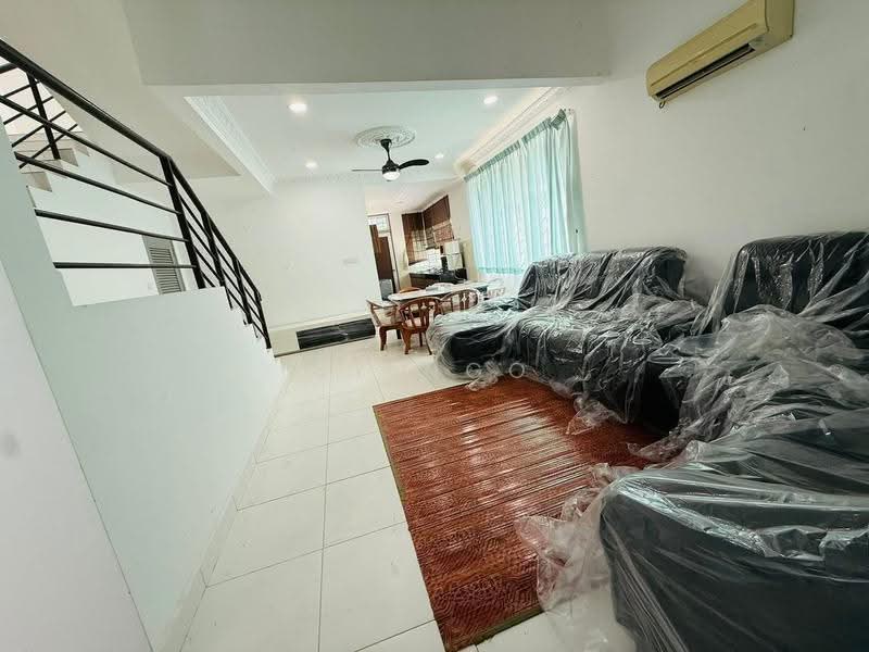 Rumah Teres 2-Tingkat untuk Dijual di Taman Desaru Utama (Pengerang) - SY Ngo - Living Room - PropertyGuru.com.my