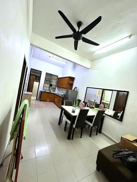 1-storey Terraced House for Sale in Bukit Indah (Iskandar Puteri (Nusajaya)) - Karl Lim - Dining Room - PropertyGuru.com.my
