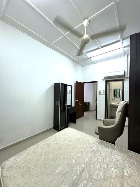 1-storey Terraced House for Sale in Bukit Indah (Iskandar Puteri (Nusajaya)) - Karl Lim - Bedroom - PropertyGuru.com.my