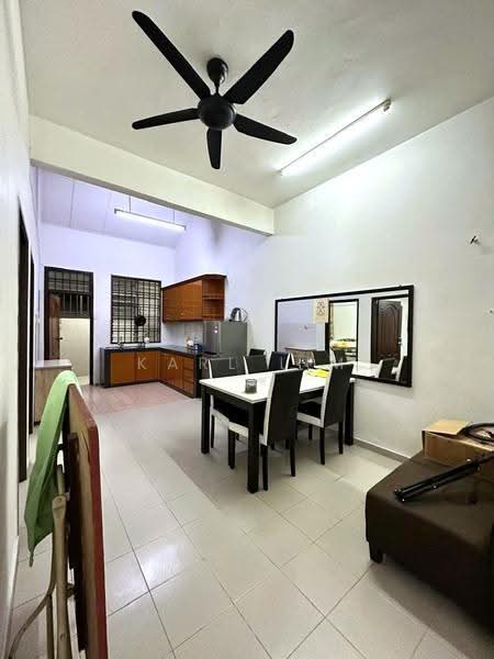 1-storey Terraced House for Sale in Bukit Indah (Iskandar Puteri (Nusajaya)) - Karl Lim - Kitchen - PropertyGuru.com.my
