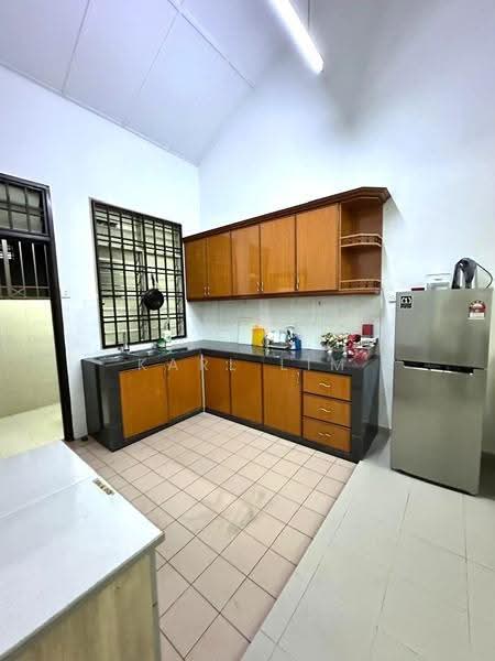 1-storey Terraced House for Sale in Bukit Indah (Iskandar Puteri (Nusajaya)) - Karl Lim - Kitchen - PropertyGuru.com.my