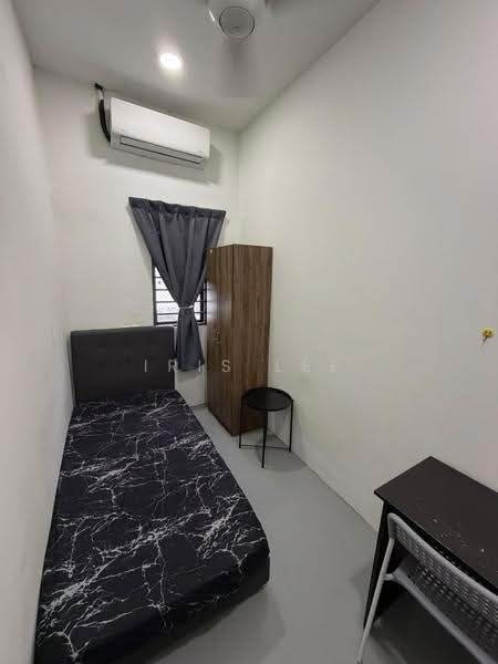Rumah Teres 1-Tingkat untuk Disewa di Taman Miharja (Cheras) - Iris Lee - Bedroom - PropertyGuru.com.my