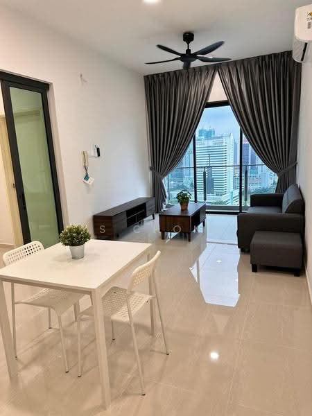 Kondominium untuk Disewa di SKS Pavillion Residences - YS Chong - Living Room - PropertyGuru.com.my