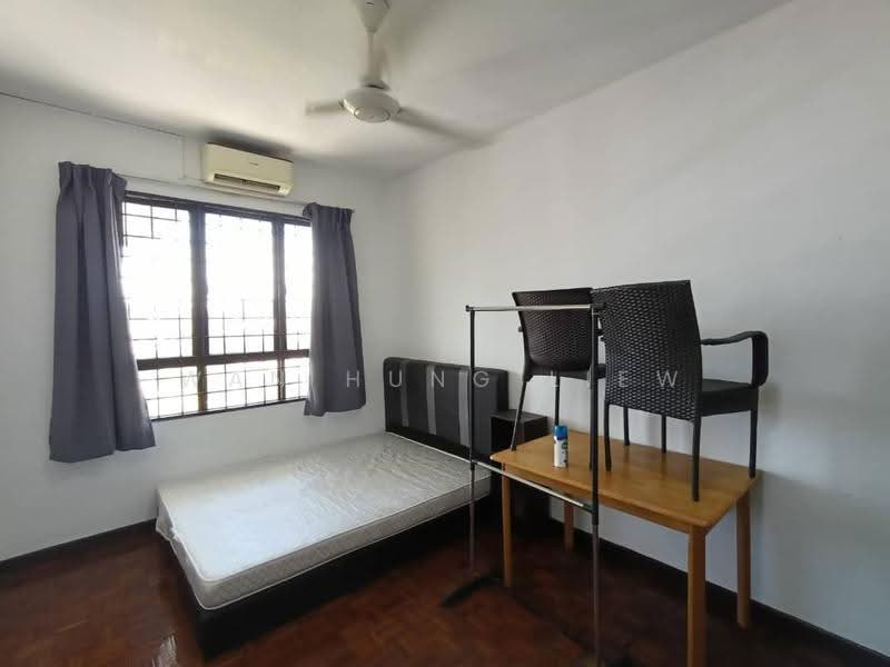 Pangsapuri untuk Dijual di Anjung Hijau (Greenfields) - Wan Hung Liew - Bedroom - PropertyGuru.com.my