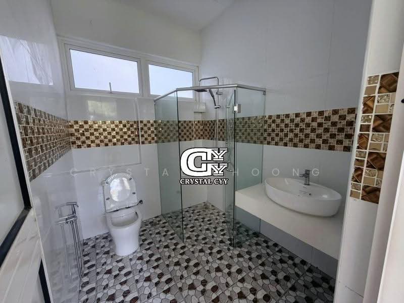 Rumah Banglo untuk Disewa di George Town (Penang) - Crystal Choong - Bathroom - PropertyGuru.com.my