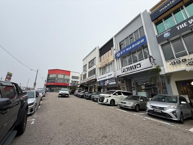 Shop for Sale in Taman Ungku Tun Aminah (Skudai) - Max Loh - PropertyGuru.com.my