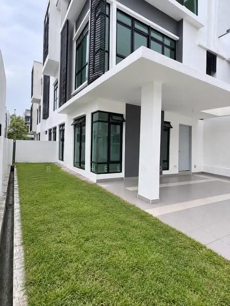 Cluster House for Sale in Skudai (Johor) - Rachel Goh - Exterior - PropertyGuru.com.my