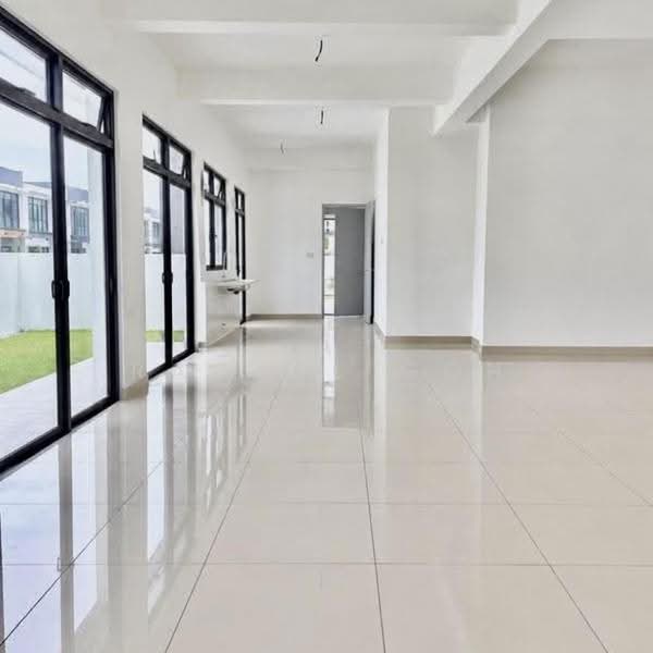 Cluster House for Sale in Skudai (Johor) - Rachel Goh - Living Room - PropertyGuru.com.my