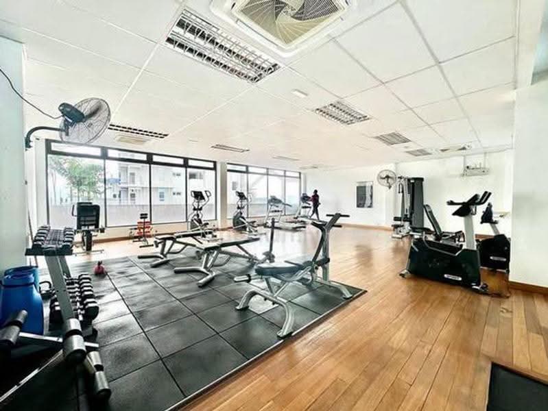 Kediaman Servis untuk Dijual di Almyra Residences - Vancs Chai - Gym - PropertyGuru.com.my