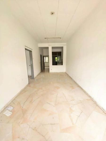 Rumah Teres 1-Tingkat untuk Disewa di Bukit Raja (Selangor) - Veni Foo Yoke Fuang - Interior - PropertyGuru.com.my