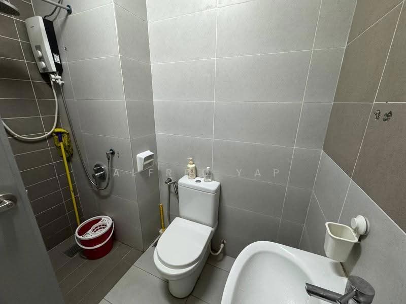 Condominium for Rent at PARC Regency (Residensi Masai) - Alfred Yap - Bathroom - PropertyGuru.com.my