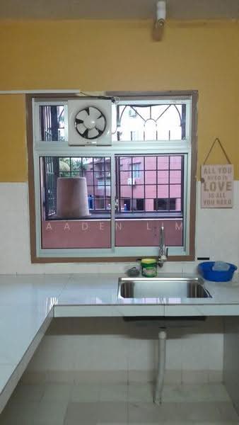 Apartment for Rent at Pangsapuri Suakasih - Aaden Lim - Kitchen - PropertyGuru.com.my