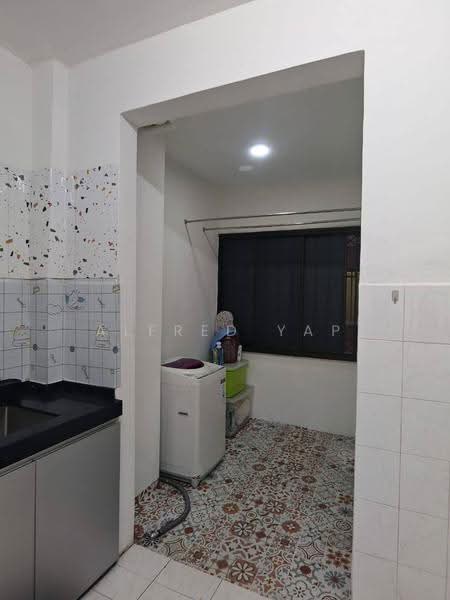 Pangsapuri untuk Disewa di Pan Vista - Alfred Yap - Kitchen - PropertyGuru.com.my