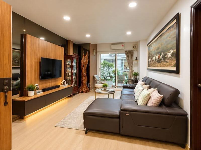 Kondominium untuk Dijual di Casa Ria - Heidi Lim - Living Room - PropertyGuru.com.my