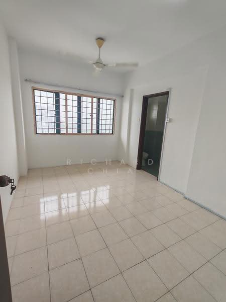 Pangsapuri untuk Disewa di Pangsapuri Permai Puteri - Richard Chia - Interior - PropertyGuru.com.my