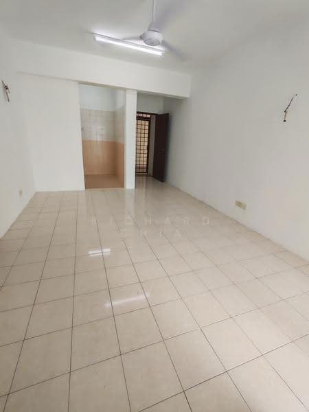 Pangsapuri untuk Disewa di Pangsapuri Permai Puteri - Richard Chia - Interior - PropertyGuru.com.my