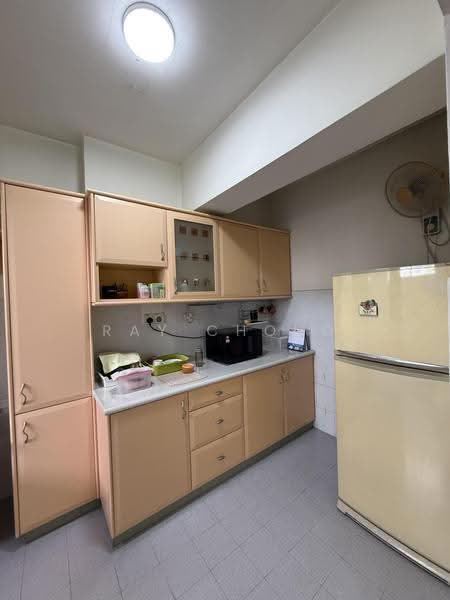 Dry Kitchen