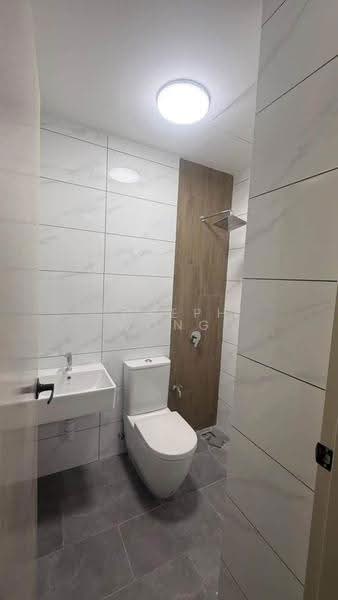 Service Residence for Sale at Piccadilly - Joseph Wong - Bathroom - PropertyGuru.com.my