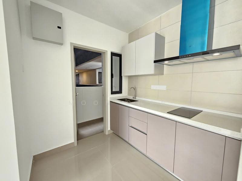 Service Residence for Sale at Residensi Ava @ Kiara Bay - Moon Chan - Kitchen - PropertyGuru.com.my