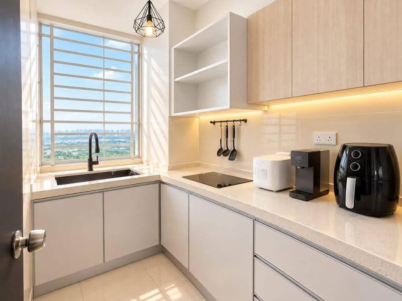 Kediaman Servis untuk Dijual di Centra Residences - Pauline Ng - Kitchen - PropertyGuru.com.my