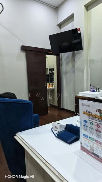 Shop for Rent in Seksyen 20 (Shah Alam) - Yew Long Woi - Bathroom - PropertyGuru.com.my