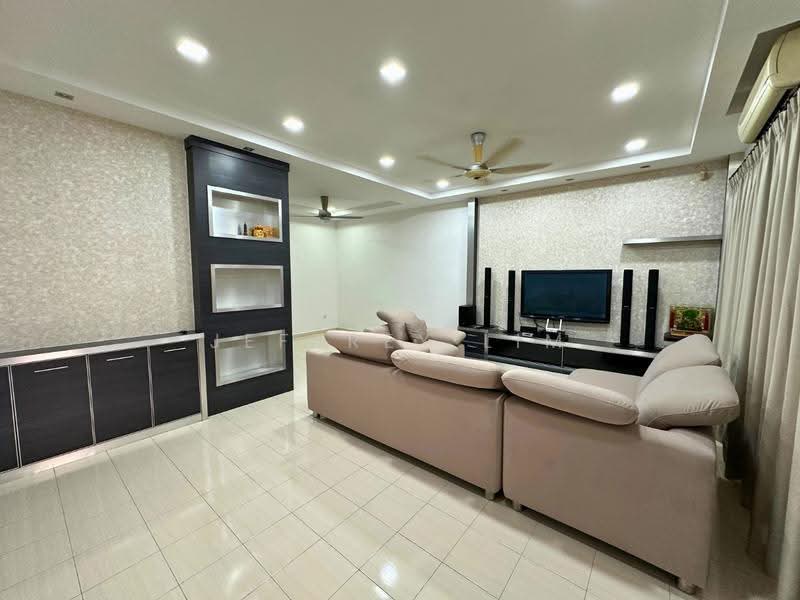 Rumah Teres 2-Tingkat untuk Dijual di Taman Bayu Mutiara (Bukit Mertajam) - Jeffrey Lim - Living Room - PropertyGuru.com.my