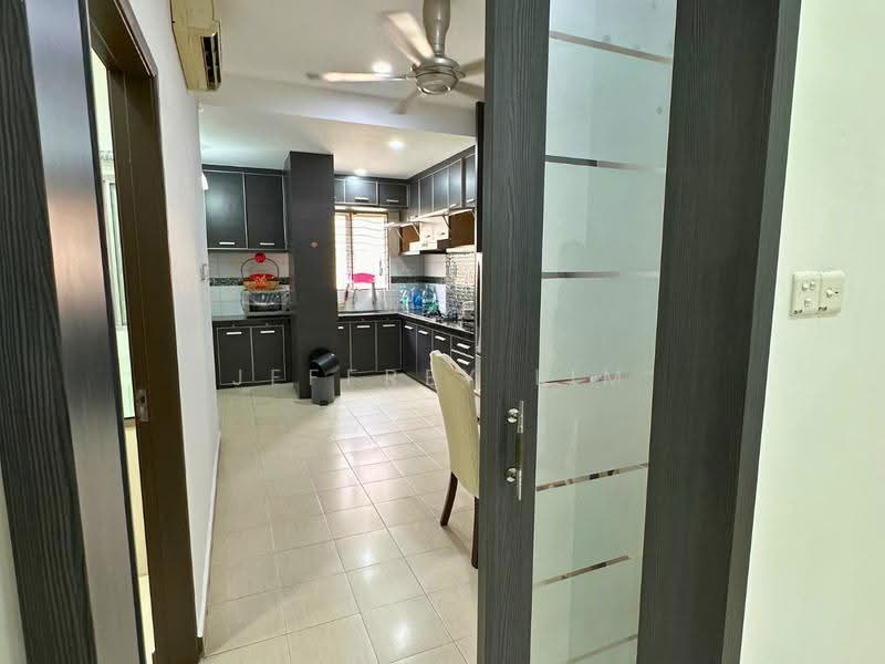 Rumah Teres 2-Tingkat untuk Dijual di Taman Bayu Mutiara (Bukit Mertajam) - Jeffrey Lim - Kitchen - PropertyGuru.com.my