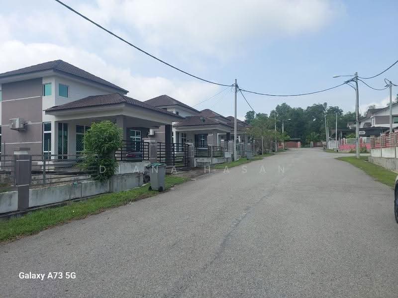 Bungalow House for Sale in Kuala Pilah (Negeri Sembilan) - Diana Hasan - Exterior - PropertyGuru.com.my