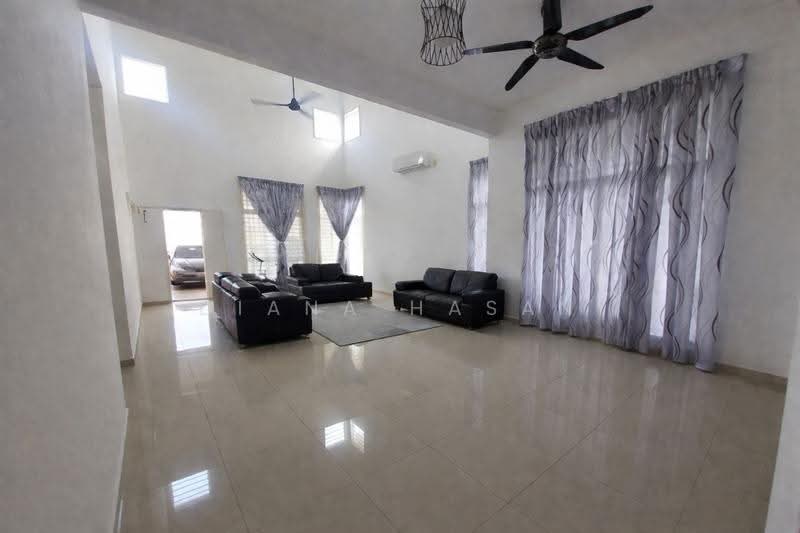 Bungalow House for Sale in Kuala Pilah (Negeri Sembilan) - Diana Hasan - Living Room - PropertyGuru.com.my