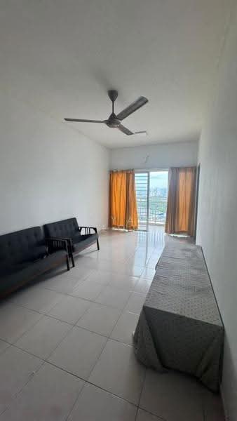 Kondominium untuk Disewa di Symphony Heights (Simfoni Heights) - Bryan Yeoh - Living Room - PropertyGuru.com.my