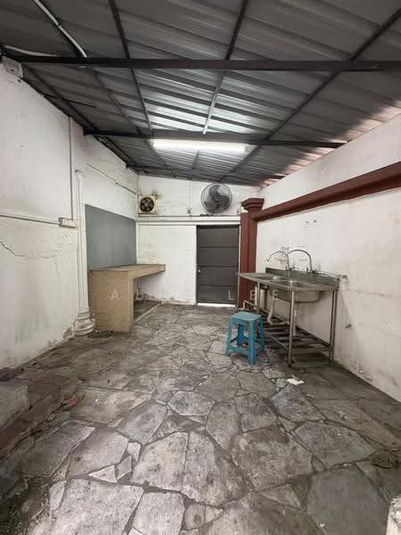 Rumah Teres 2-Tingkat untuk Dijual di Pandan Indah (Ampang) - Alan Lee - Kitchen - PropertyGuru.com.my