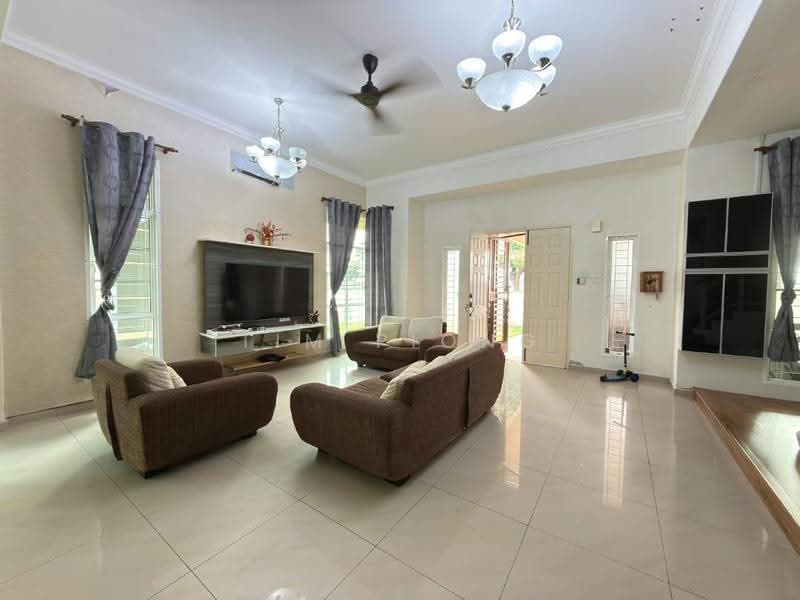 Rumah Berkembar untuk Dijual di Taman Krubong Utama (Krubong) - Tim Piong - Living Room - PropertyGuru.com.my