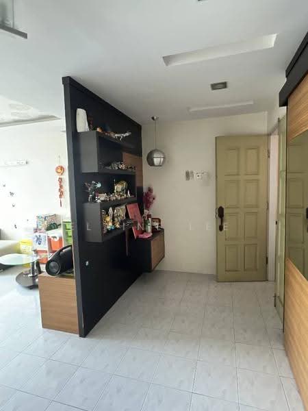 Pangsapuri untuk Dijual di Taman Kristal - Elaine Lee - Living Room - PropertyGuru.com.my